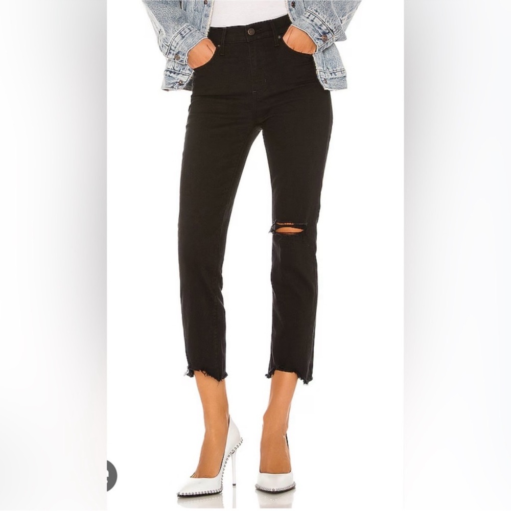 Levi's Black Ankle Cropped Jeans with Distressed Knee